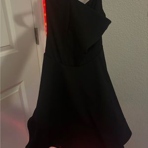 black skater dress